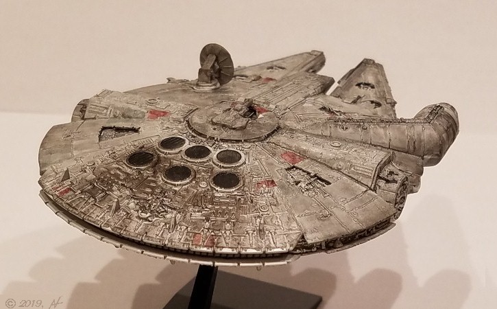 Millennium Falcon 4